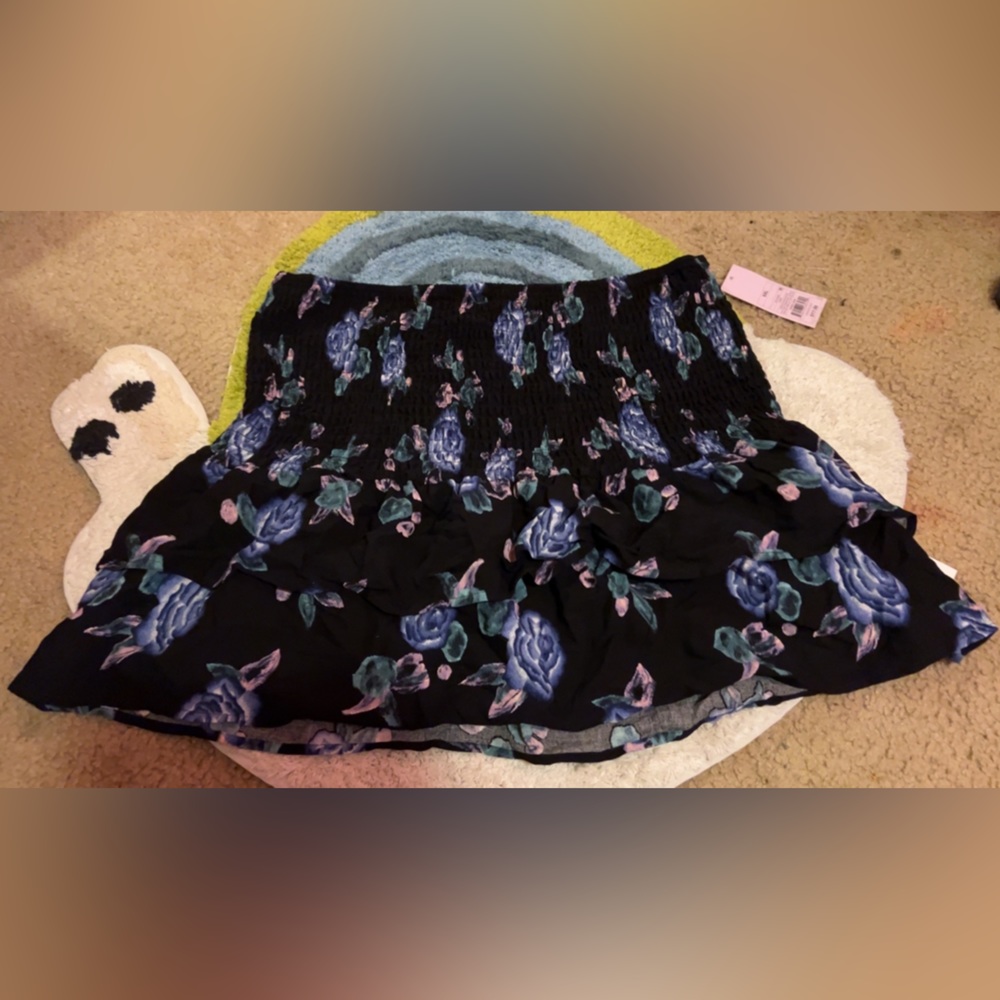 Wild Fable xxl mini ruffle skirt